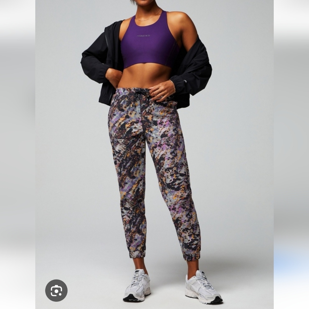 Fabletics The One Jogger Size Medium Athleisure Luxe